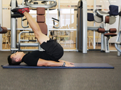 ท่ารีเวิร์ส ครันช์ (Reverse Crunch)
