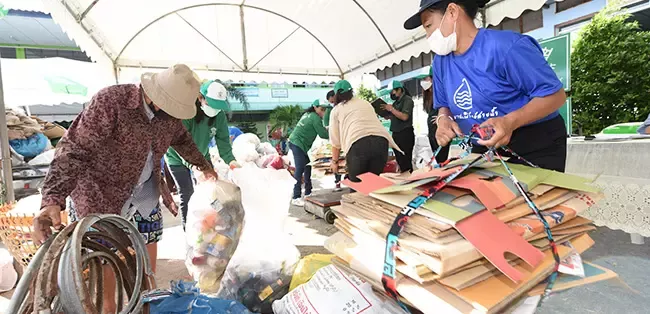 กิจกรรมตลาดนัดขยะช่วยให้ชุมชนเรียนรู้การจัดเก็บและดูแลขยะอย่างถูกวิธี