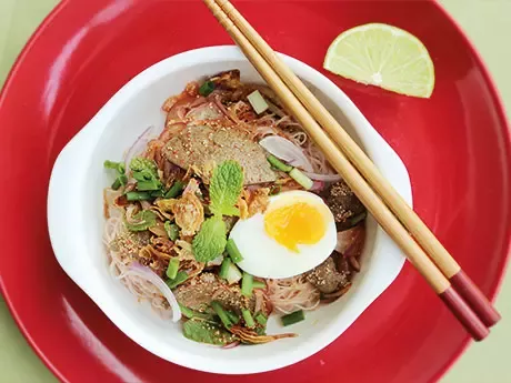 ก๋วยเตี๋ยวแห้งตับหวาน
