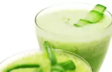 สมูธตี้ใบบัวบก