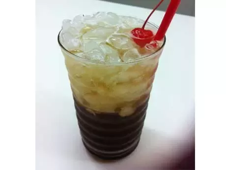 เนสกาแฟ เรดคัพ โซดา (Red Cup Soda)