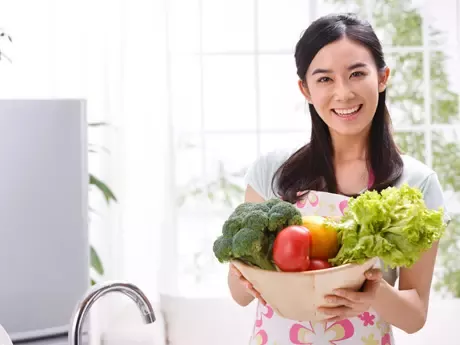 ล้างผักให้ปลอดพิษ ชีวิตปลอดภัย