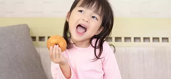 ขนมจุบจิบต้องห้าม(พลาด) ลูกกินได้กินดี ไม่มีอ้วน