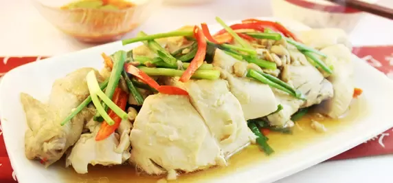 ไก่นึ่งเต้าเจี้ยว