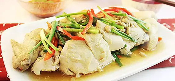 “ไก่นึ่งเต้าเจี้ยว” น้ำข้นขลุกขลิก กับน้ำจิ้มเด็ด ซูเปอร์แซ่บ!